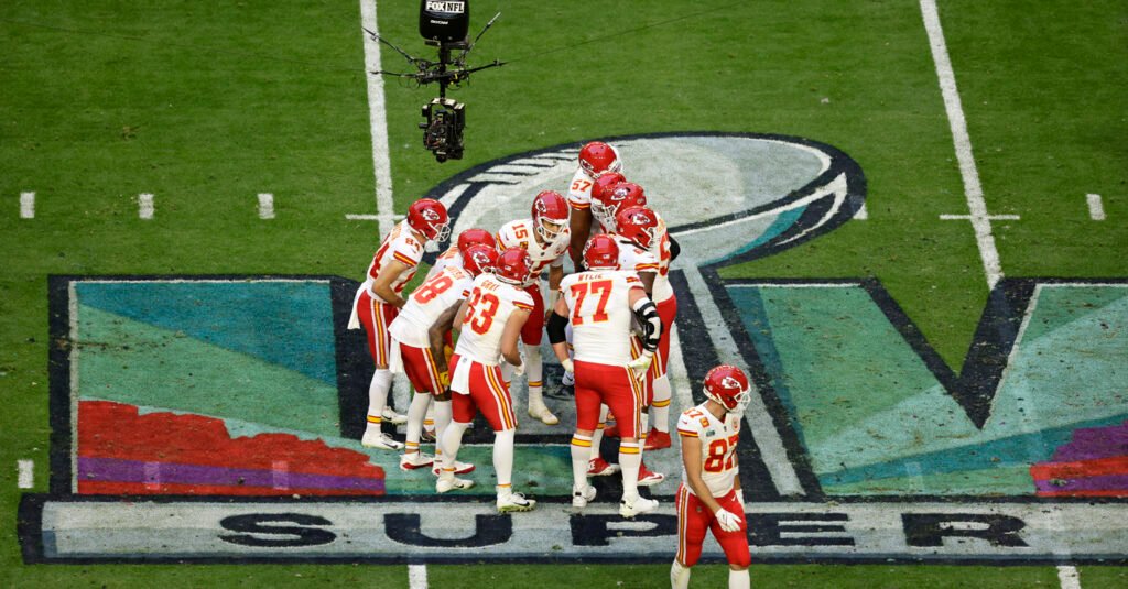 Kansas City Chiefs quarterback Patrick 
Mahomes with teammates against the Philadelphia Eagles during the NFL Super Bowl 57 football game Sunday, Feb. 12, 2023, in Glendale, Ariz. (AP Photo/Adam Hunger)